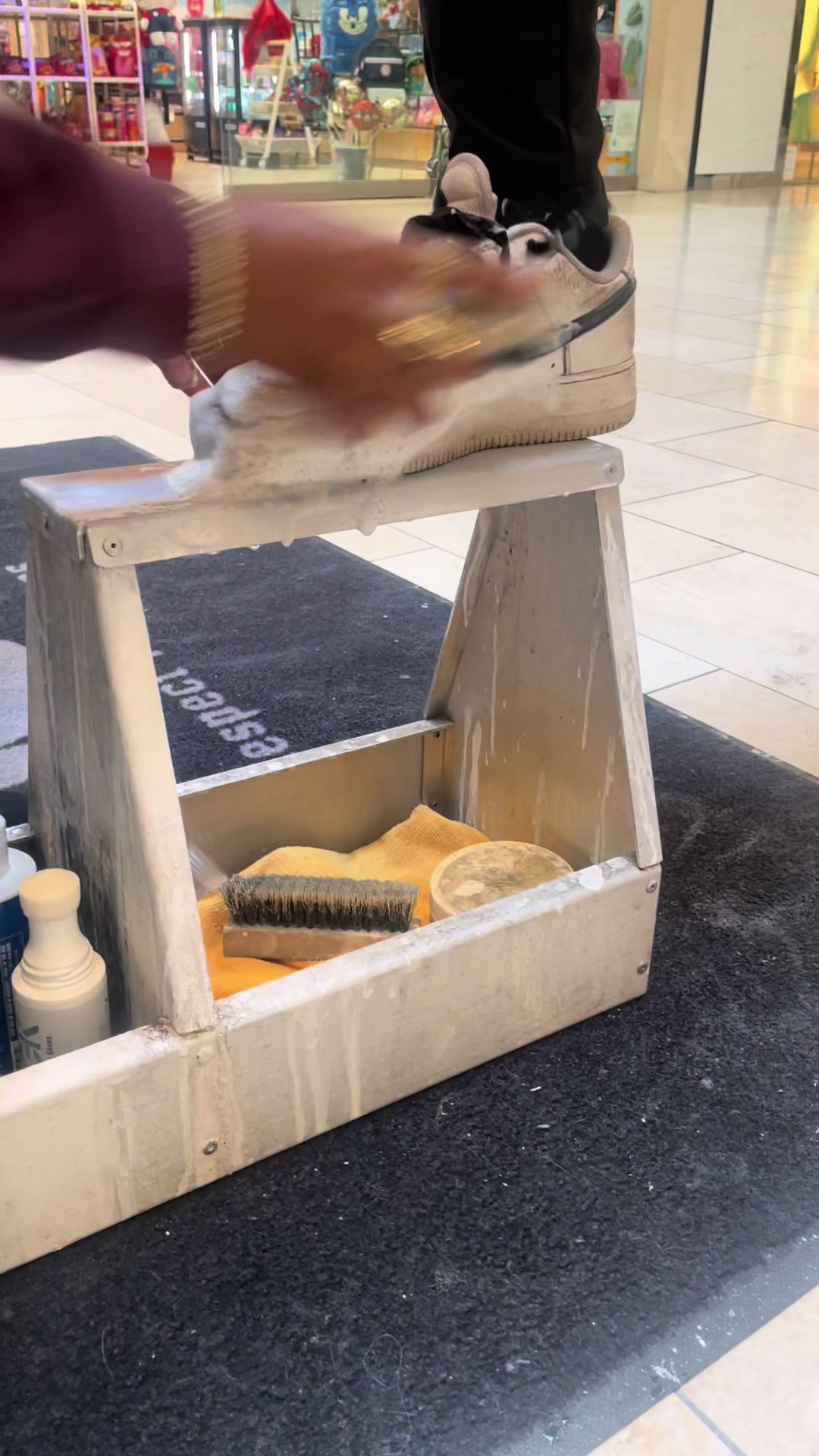 @No limit Shoeshine