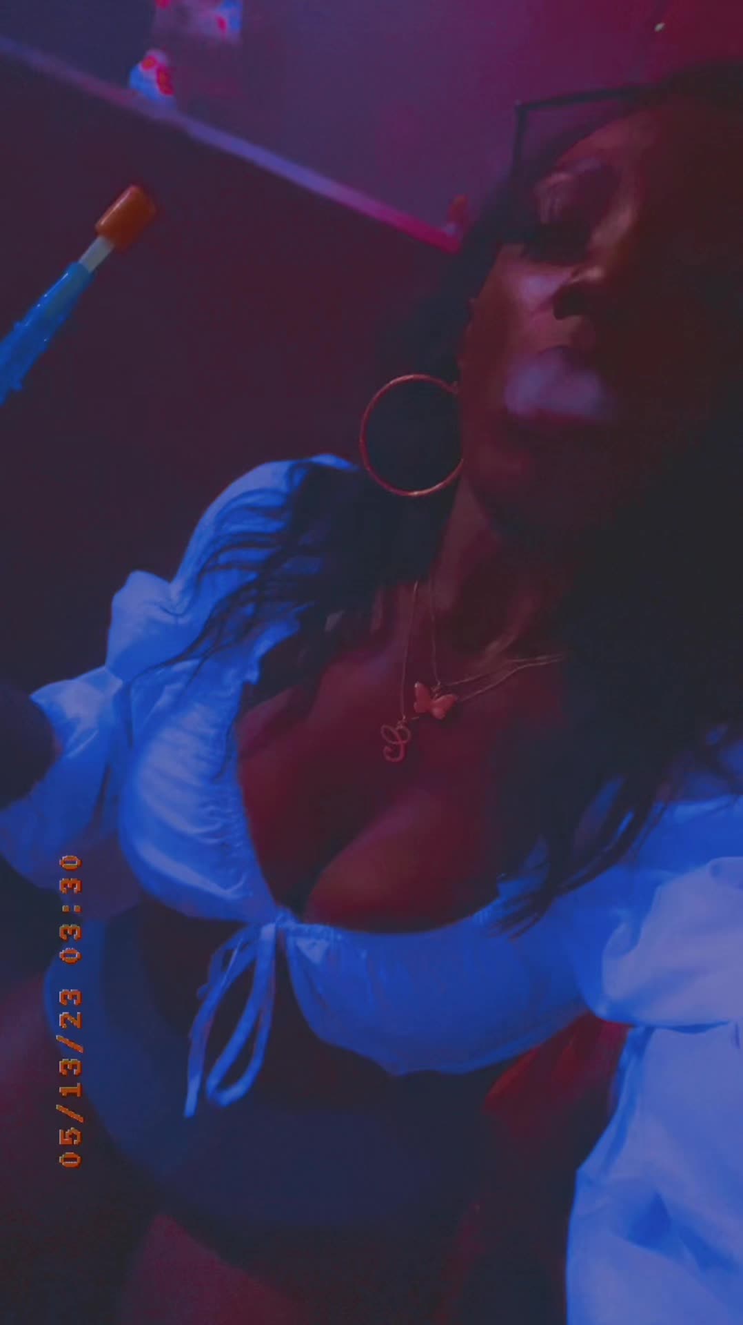 @⃟