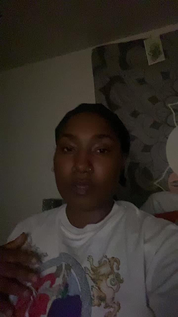 @DaaaaamnKishaa