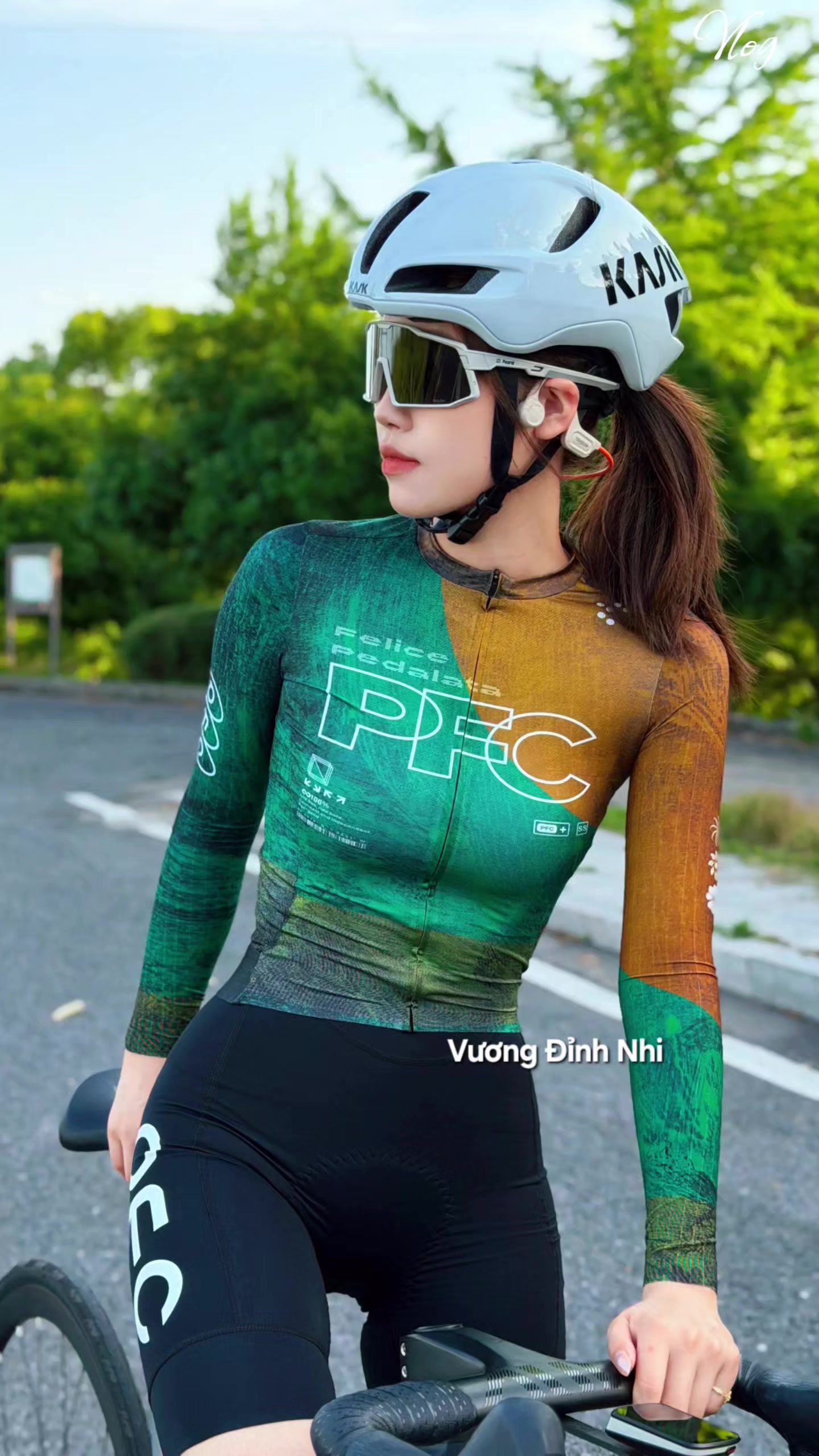@Vương Đỉnh Nhi
