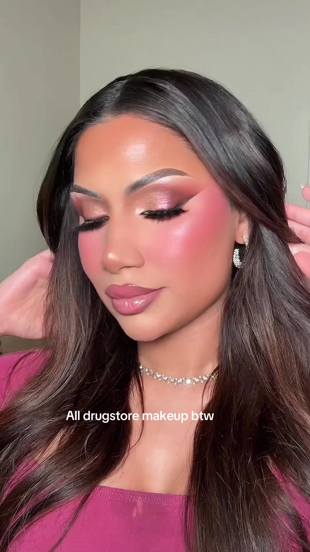 @Makeupbyalinna