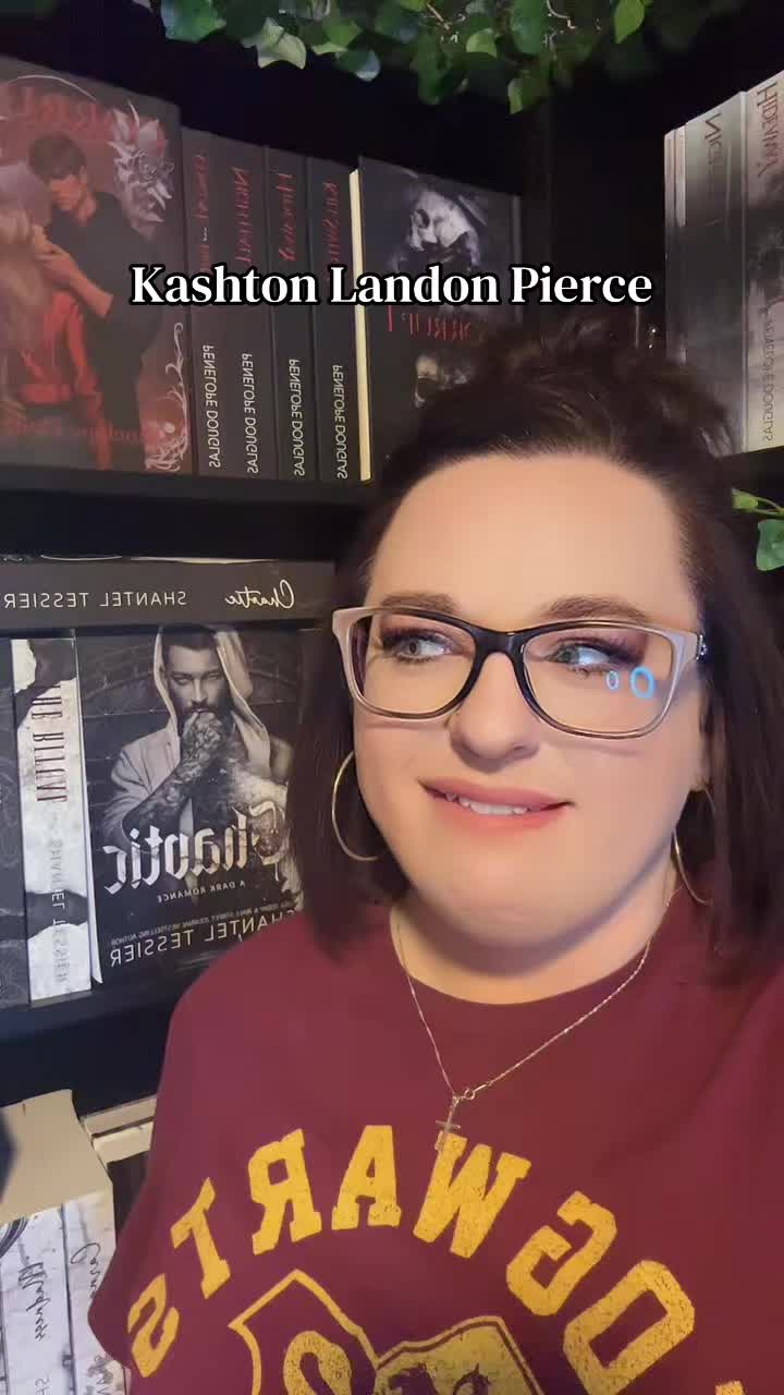 @Hollie Bookish PA