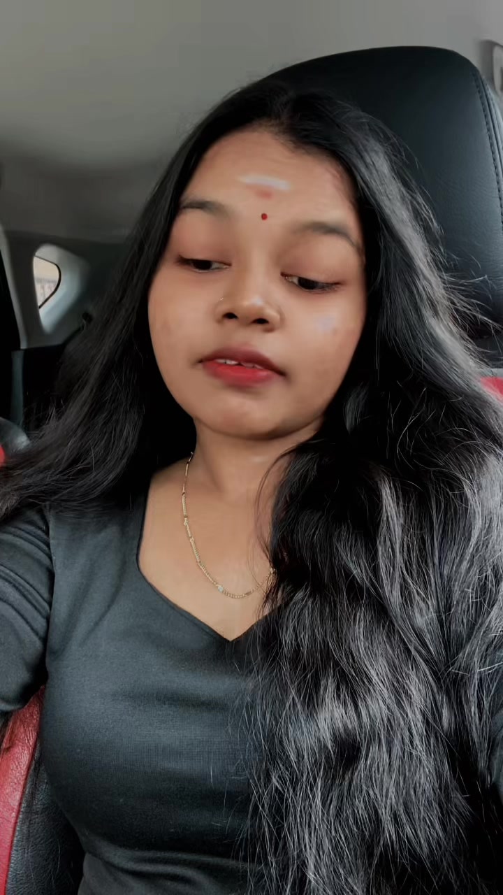 @ஷாலினி🤍..-