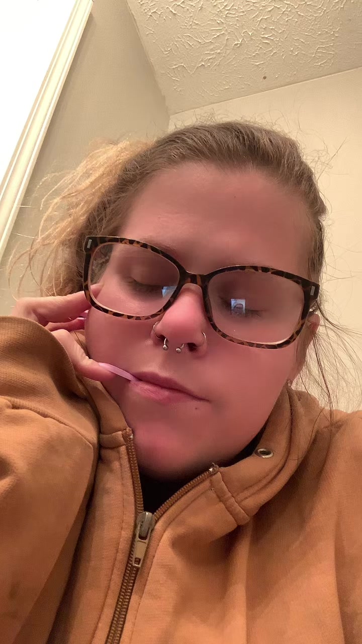 @ᗰᗩᗰᗩ ᗷ ღ🧸