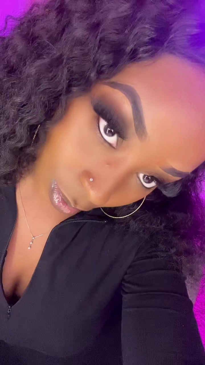 @Sexy Lexy Inc. 💋