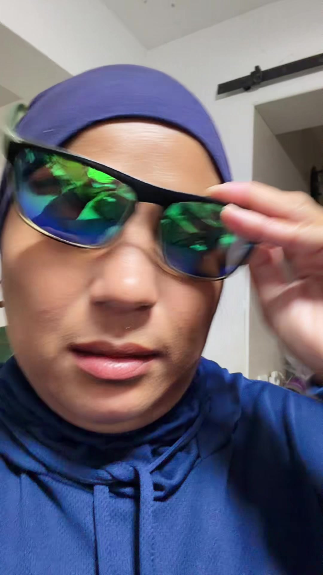 @CT