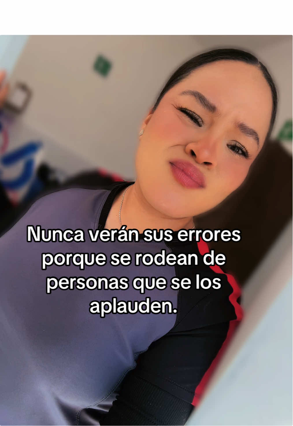 @𝓐𝓷𝓪 𝓚𝓪𝓻𝓮𝓷 ✨