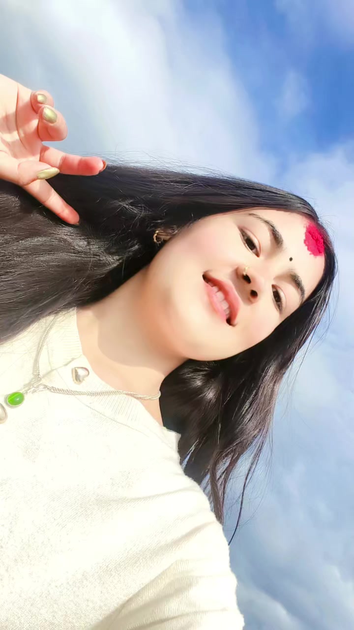 @Laxu😔🦚