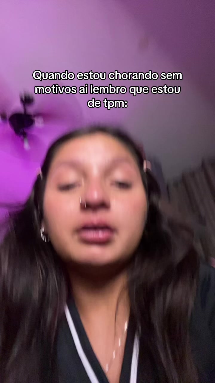 @Larinha💨