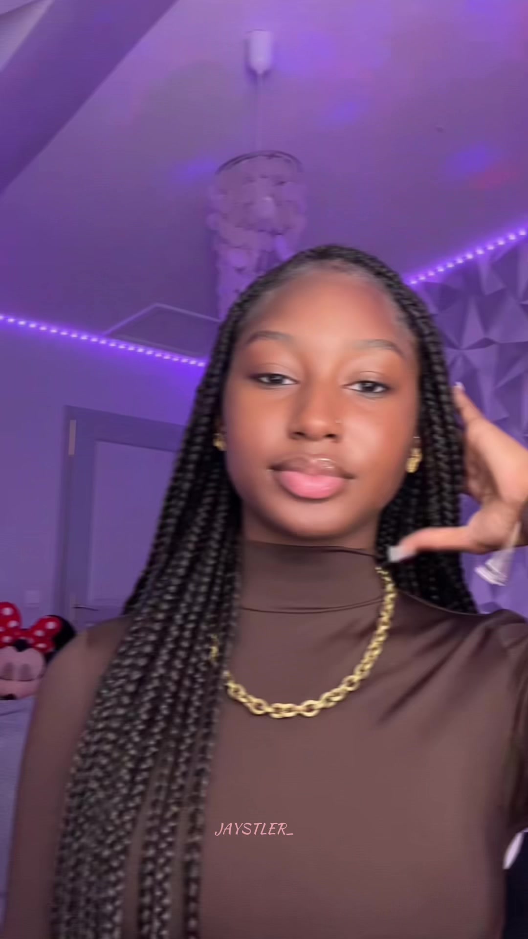 @Dina🦋