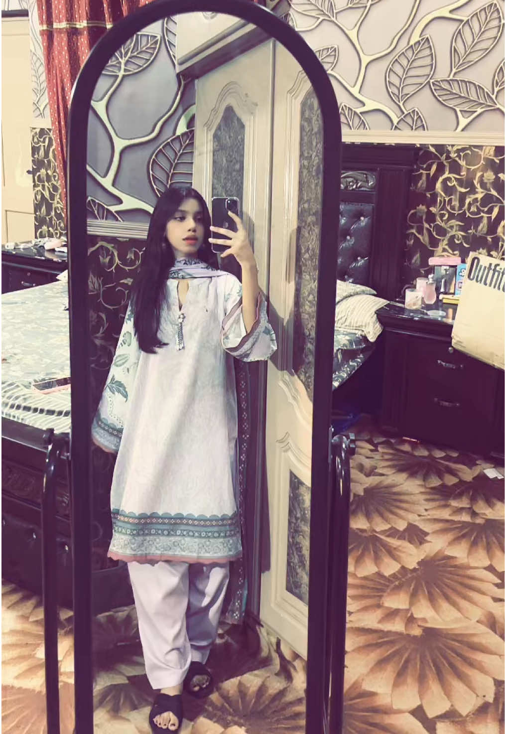 @EMANZAMAN🎀✨