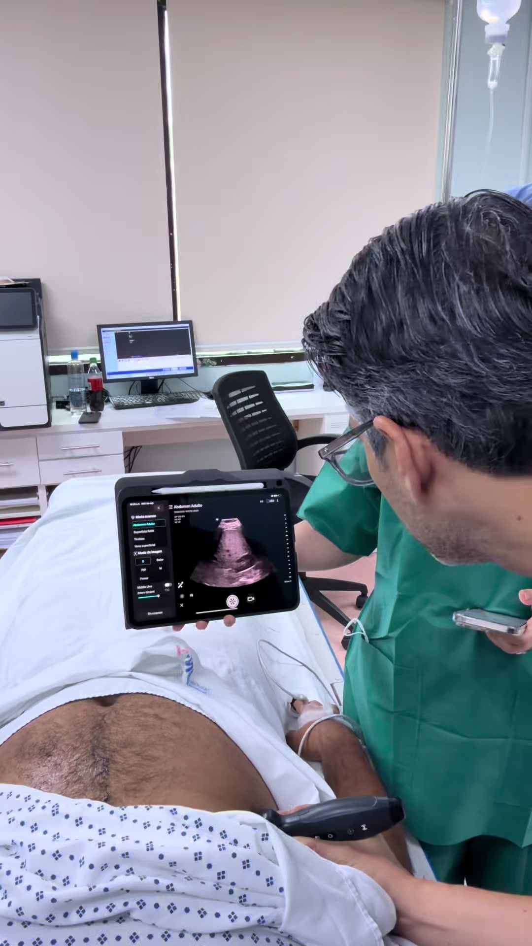 @Dr. Cesar Trochez