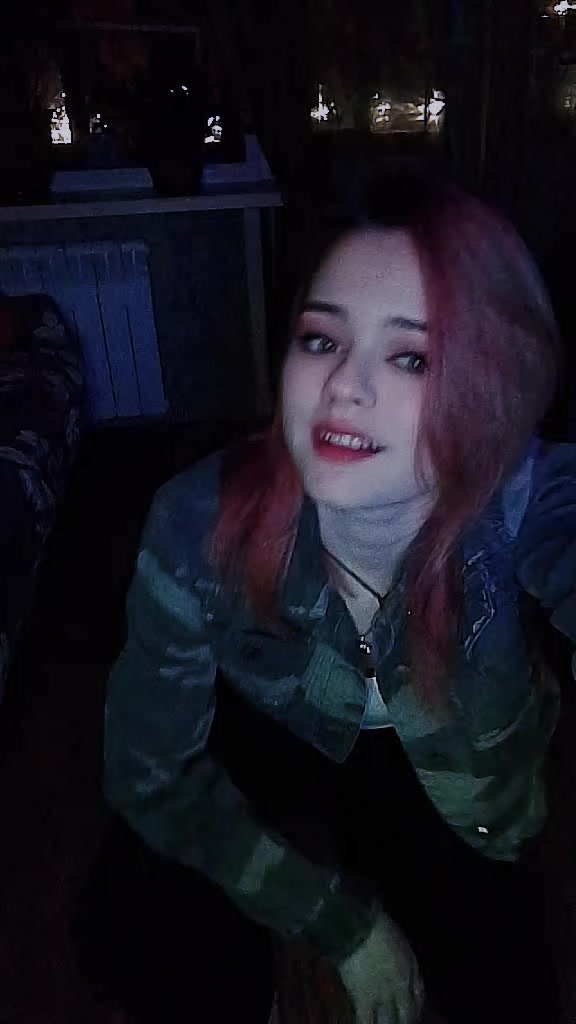 @Эсмеральда ИньДеВанЯнь Христо