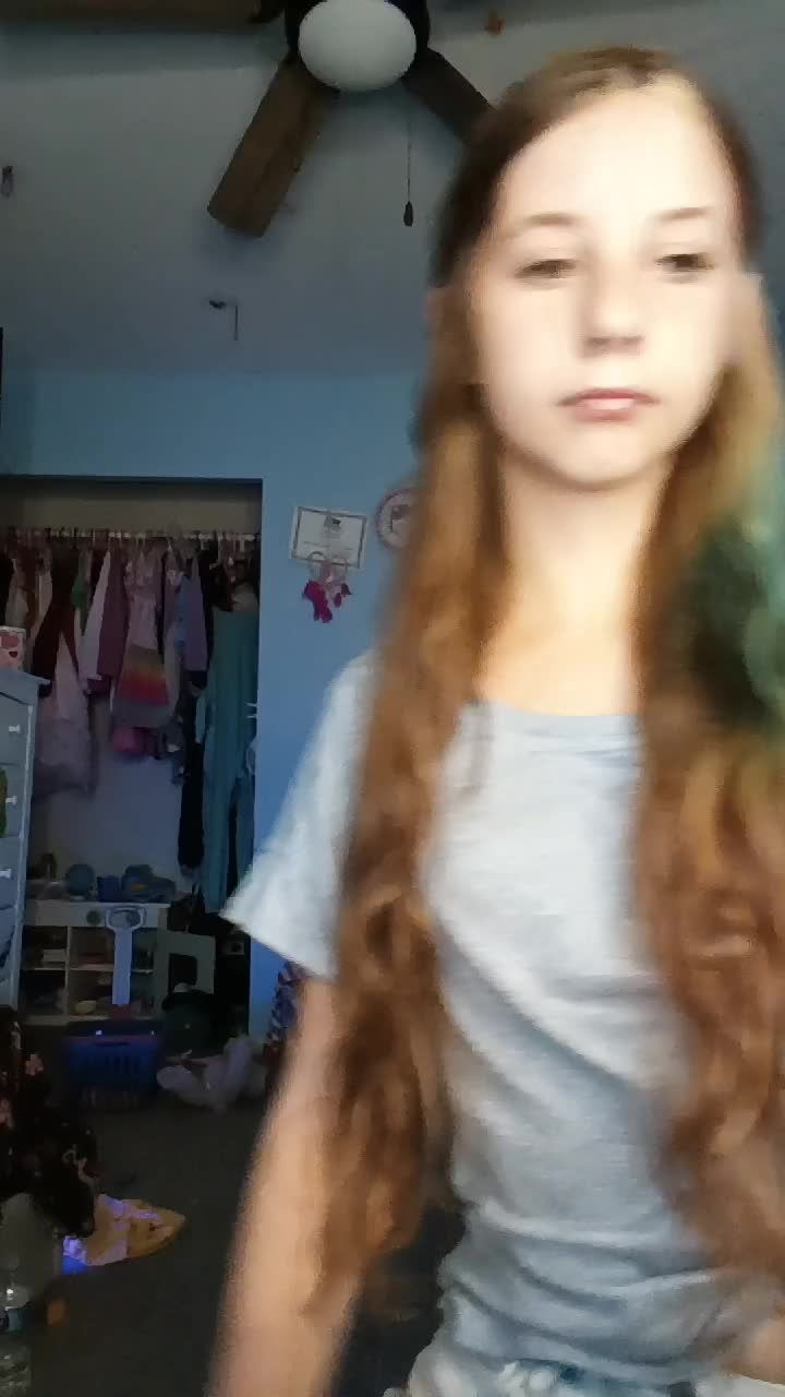 @Mya.D
