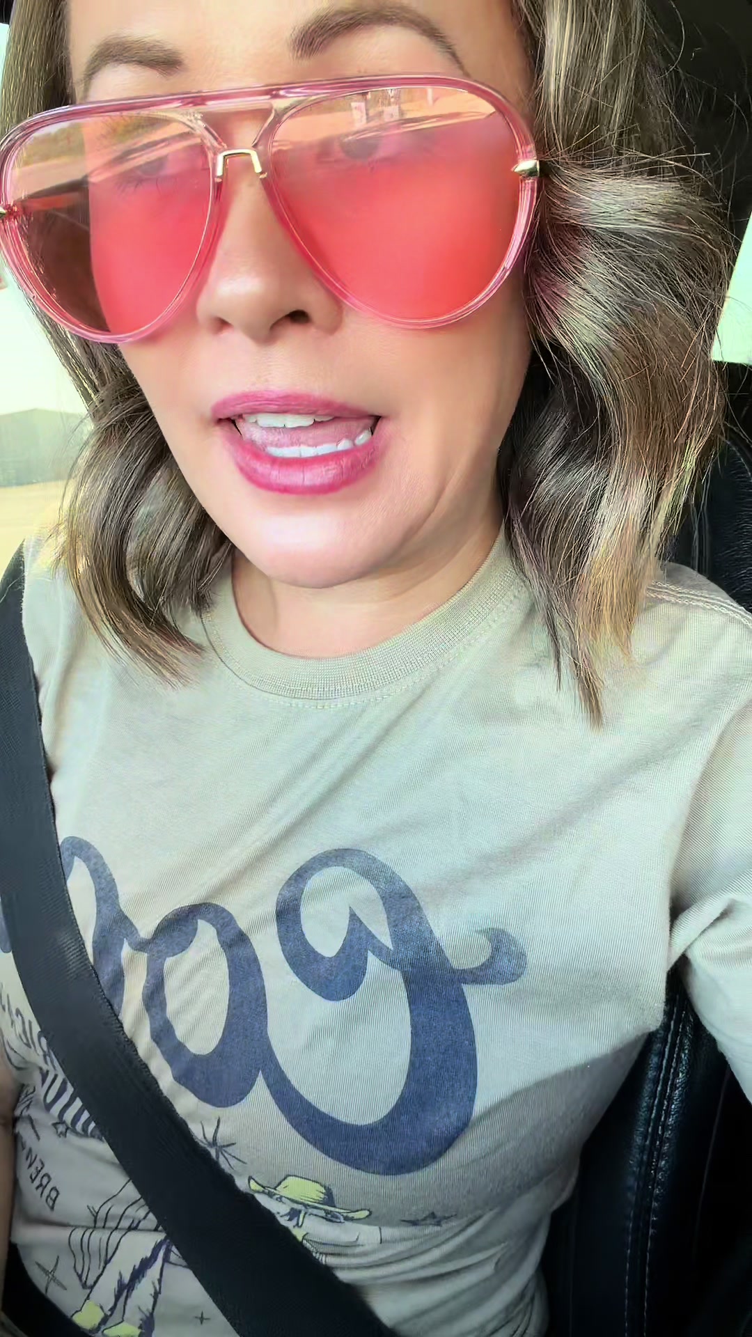 @kimmy_ellis_