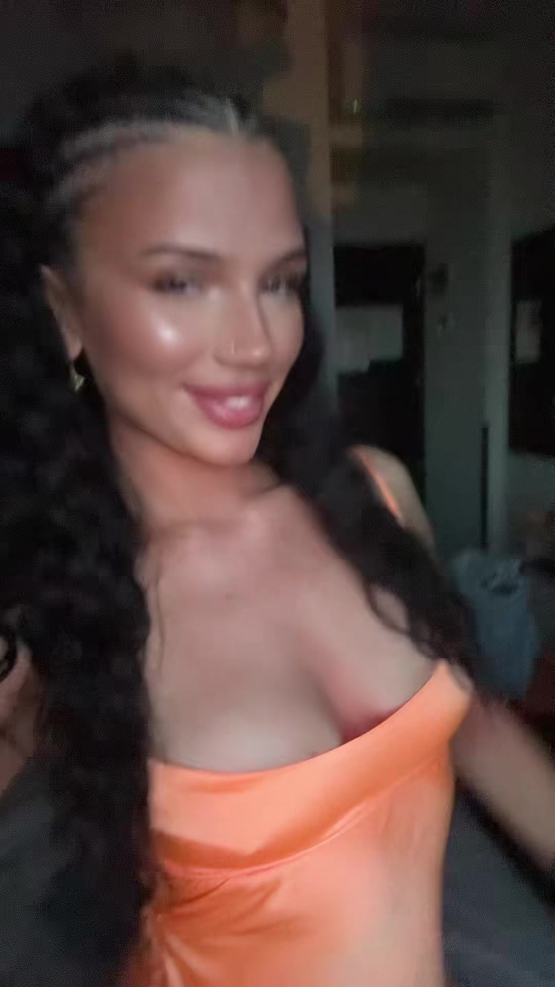 @leoni.mch
