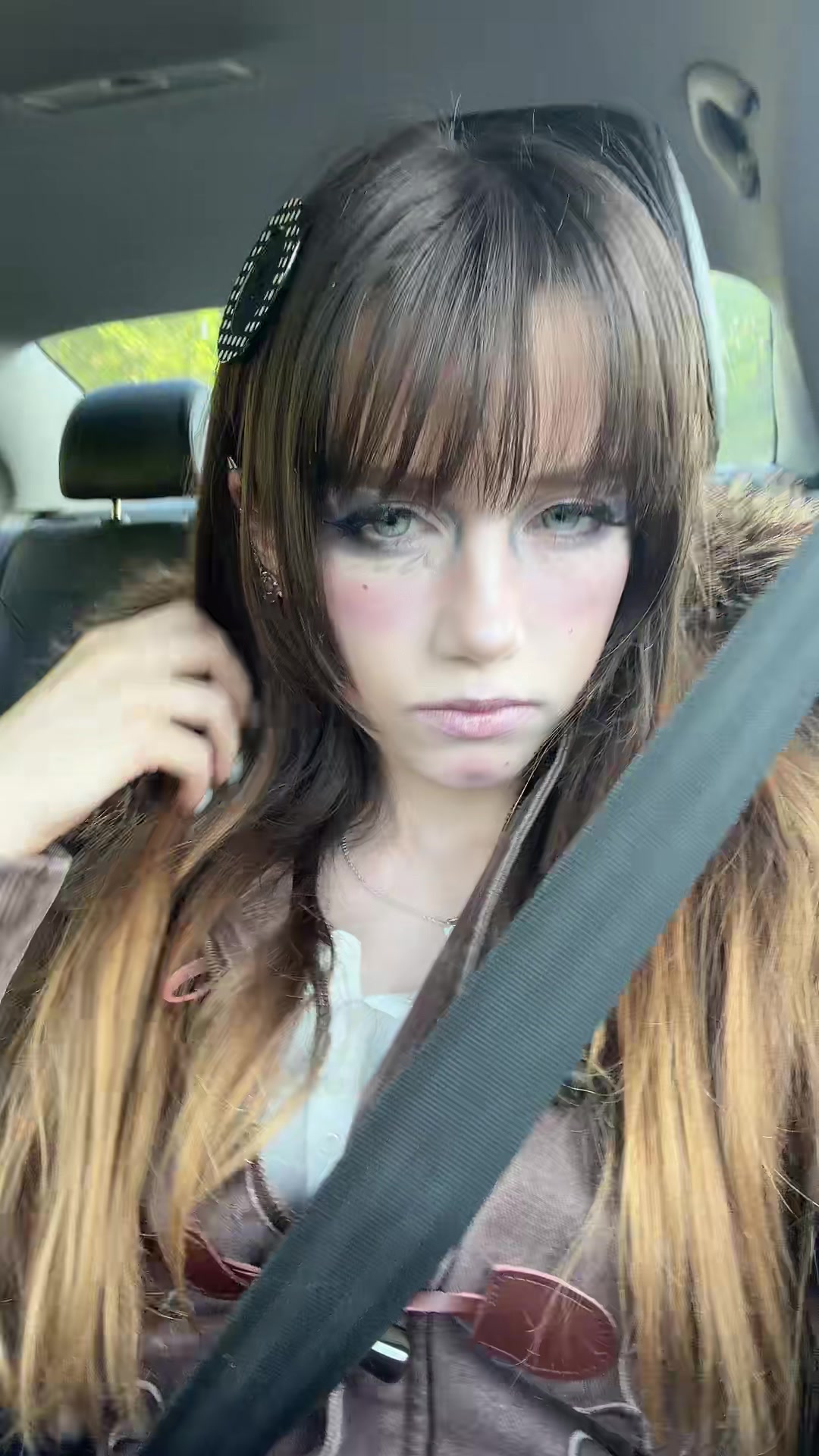 @anastasia (MAIN mewklekitty)