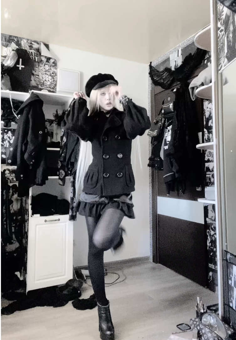 @♱⃓𝔡𝔞𝔪𝔫⚔︎𝔴𝔦𝔱𝔠𝔥𝔮♱⃓