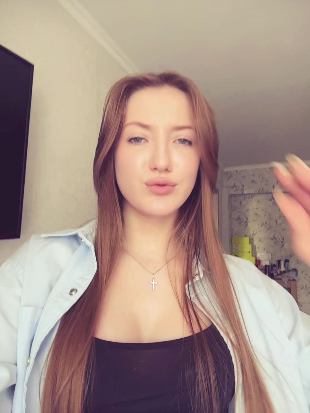 @Алинка🐈