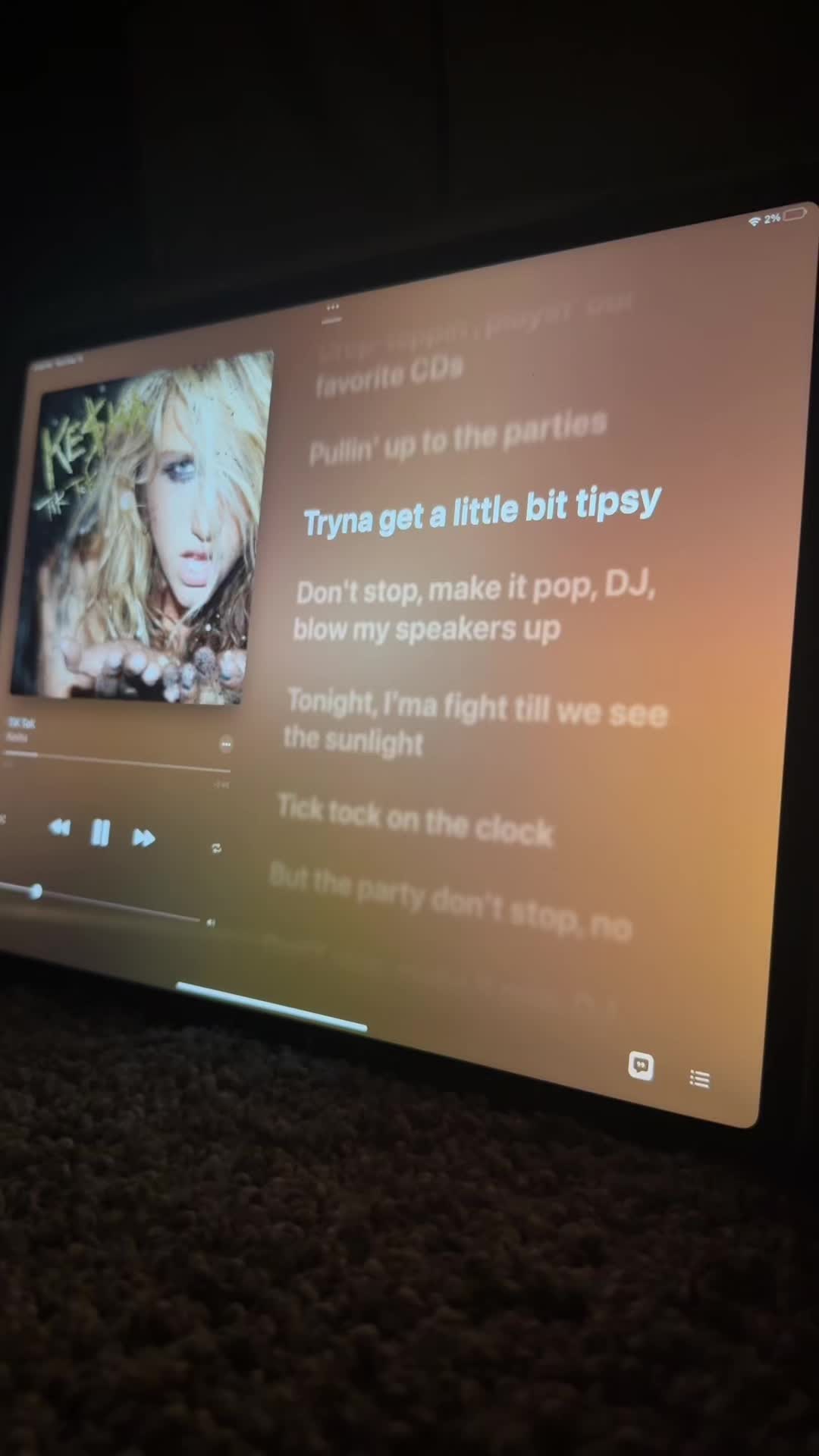 @hotlyrics
