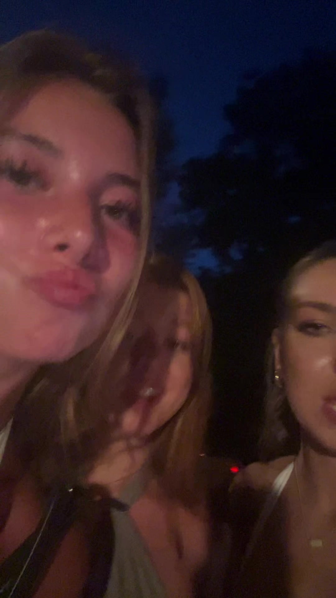 @sophia n