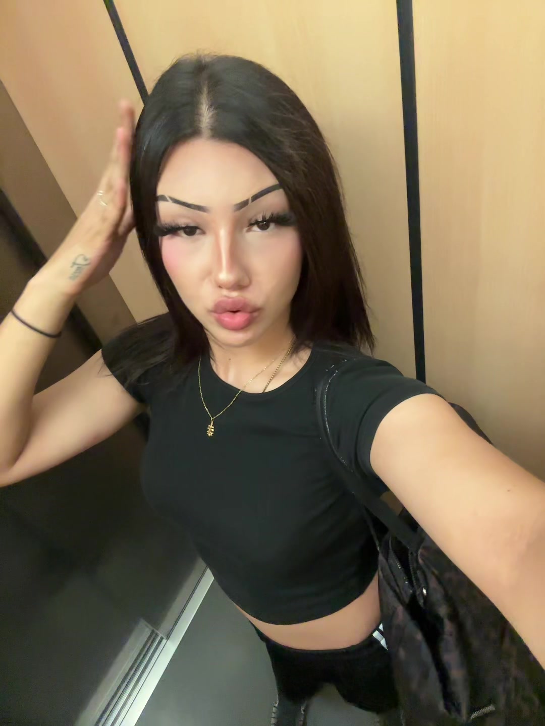@lu📿🩸