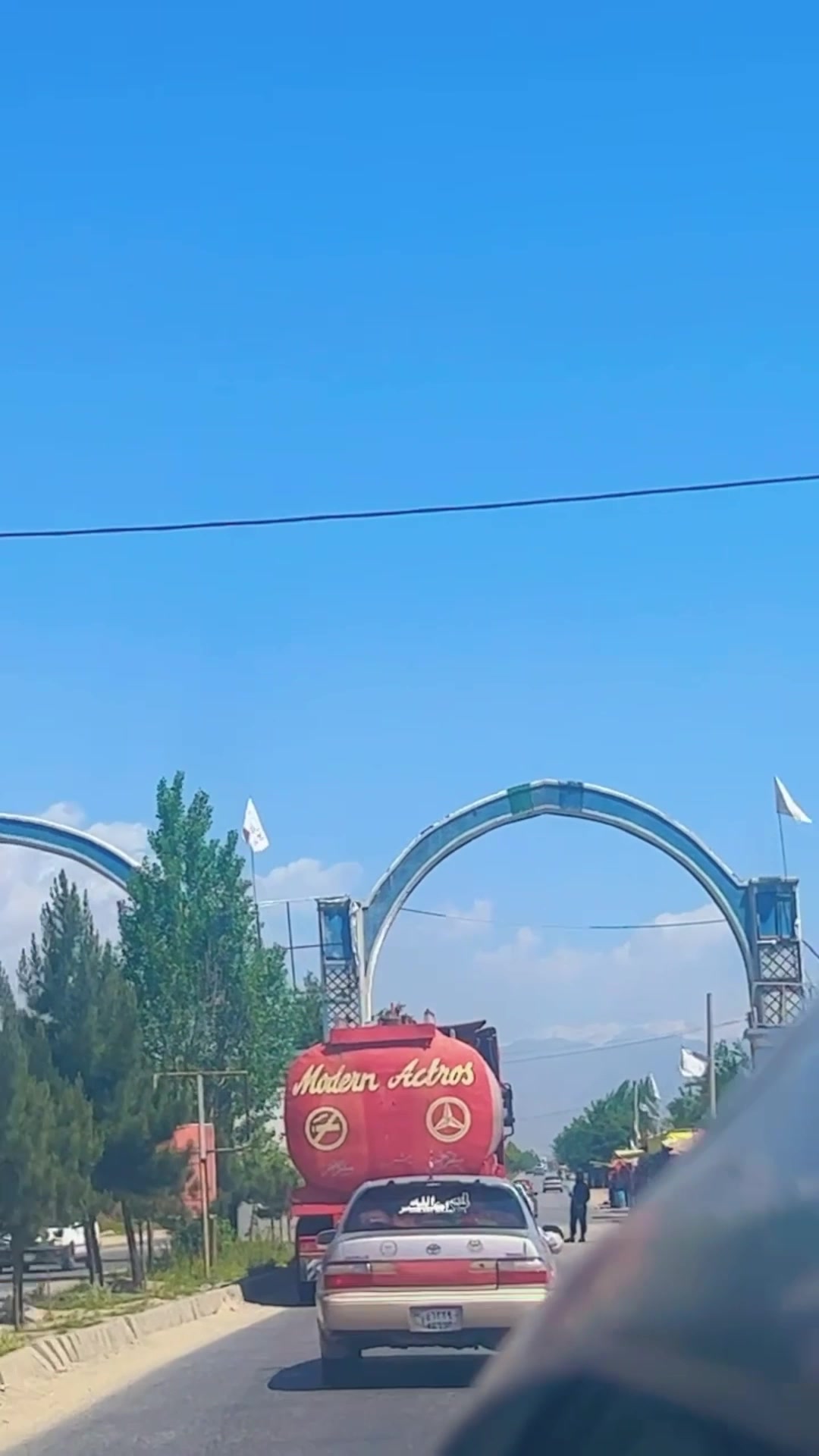@Qbaz