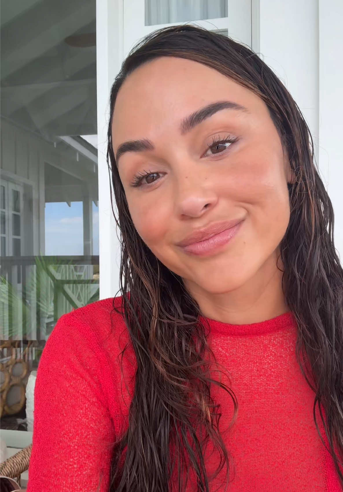 @Ana Cheri