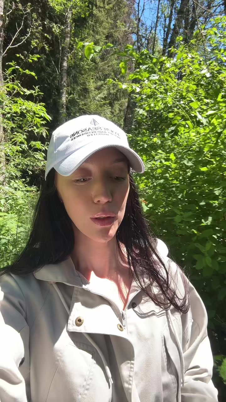 @Chelsealyles