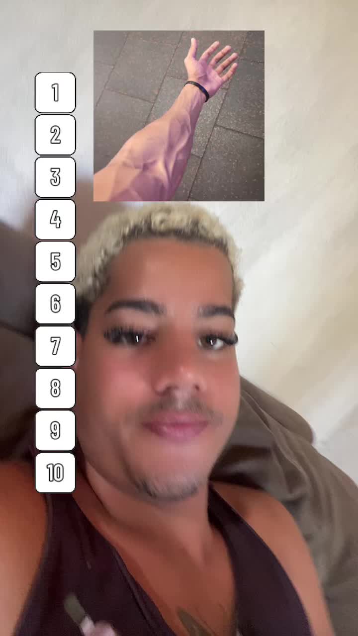 @a_divaaaa0