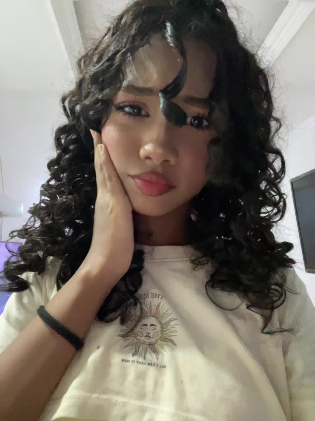 @𝒮𝑜𝓅𝒽𝒾𝓁𝓊 🪄