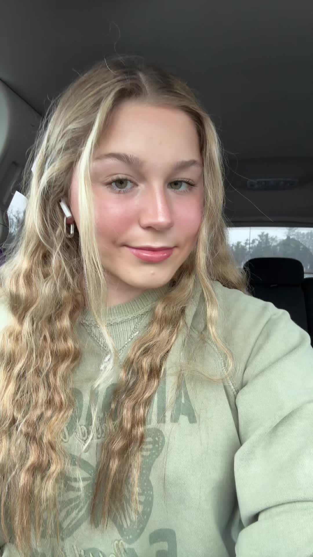 @abbie_nye