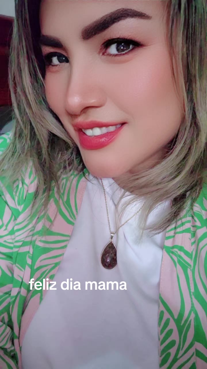 @nuncadejesdesonreir🤗🥰😍