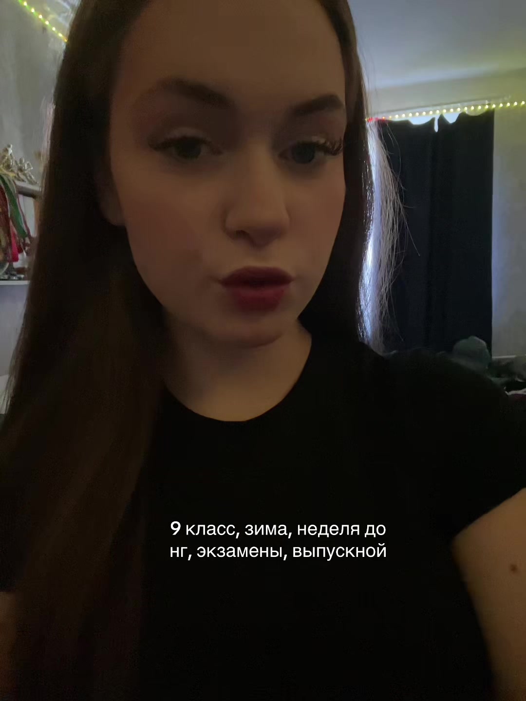 @elissew0