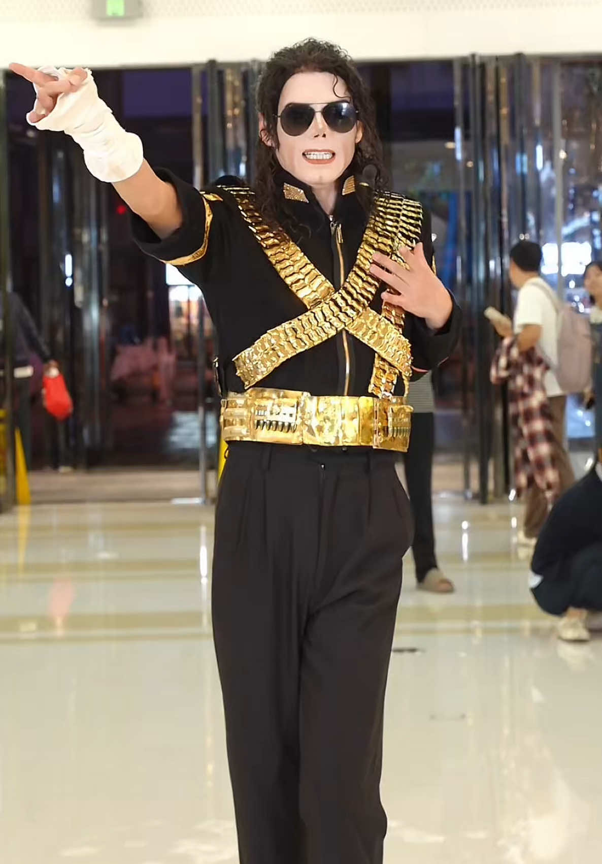 @MichaelJacksonCJ