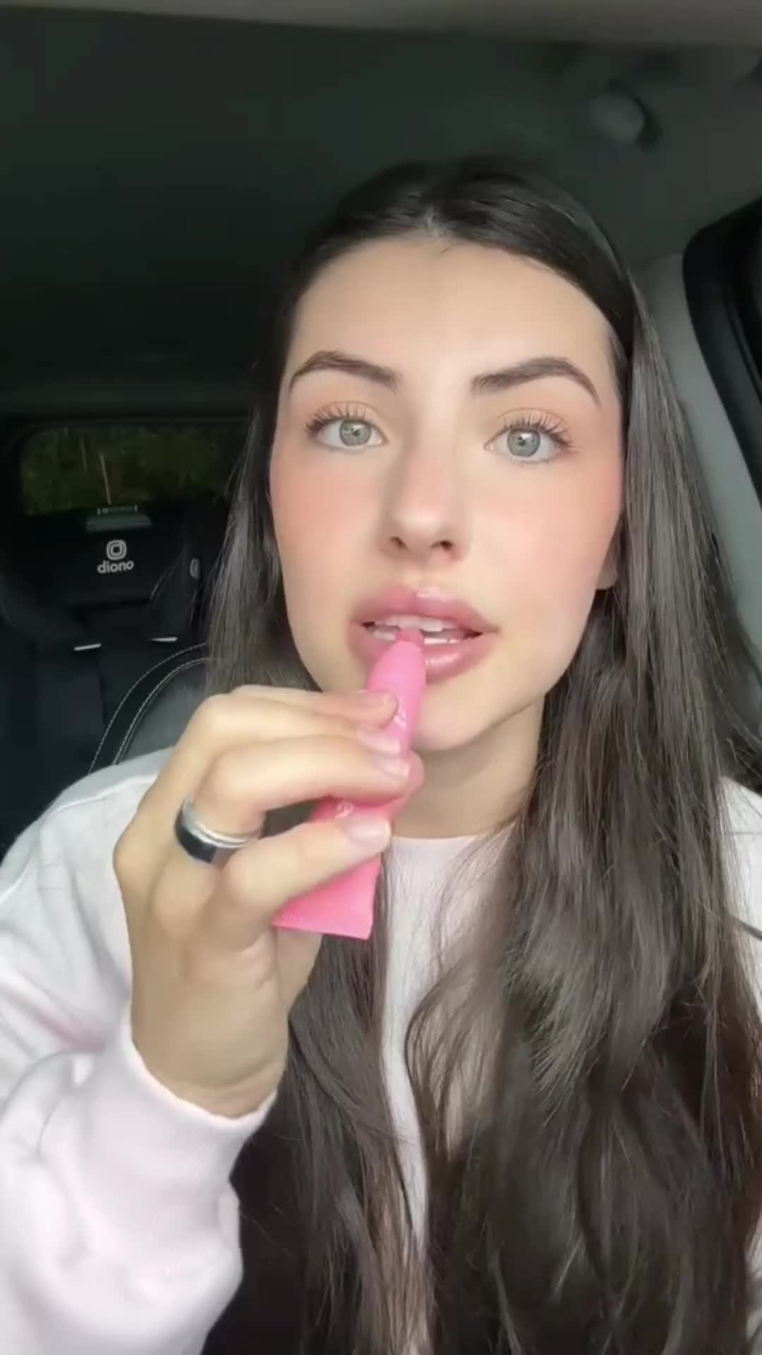 @foziaglode