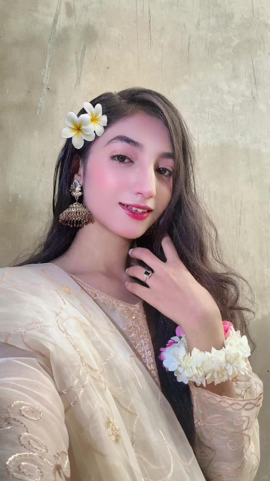 @Bushra_Bisma🌼🍁
