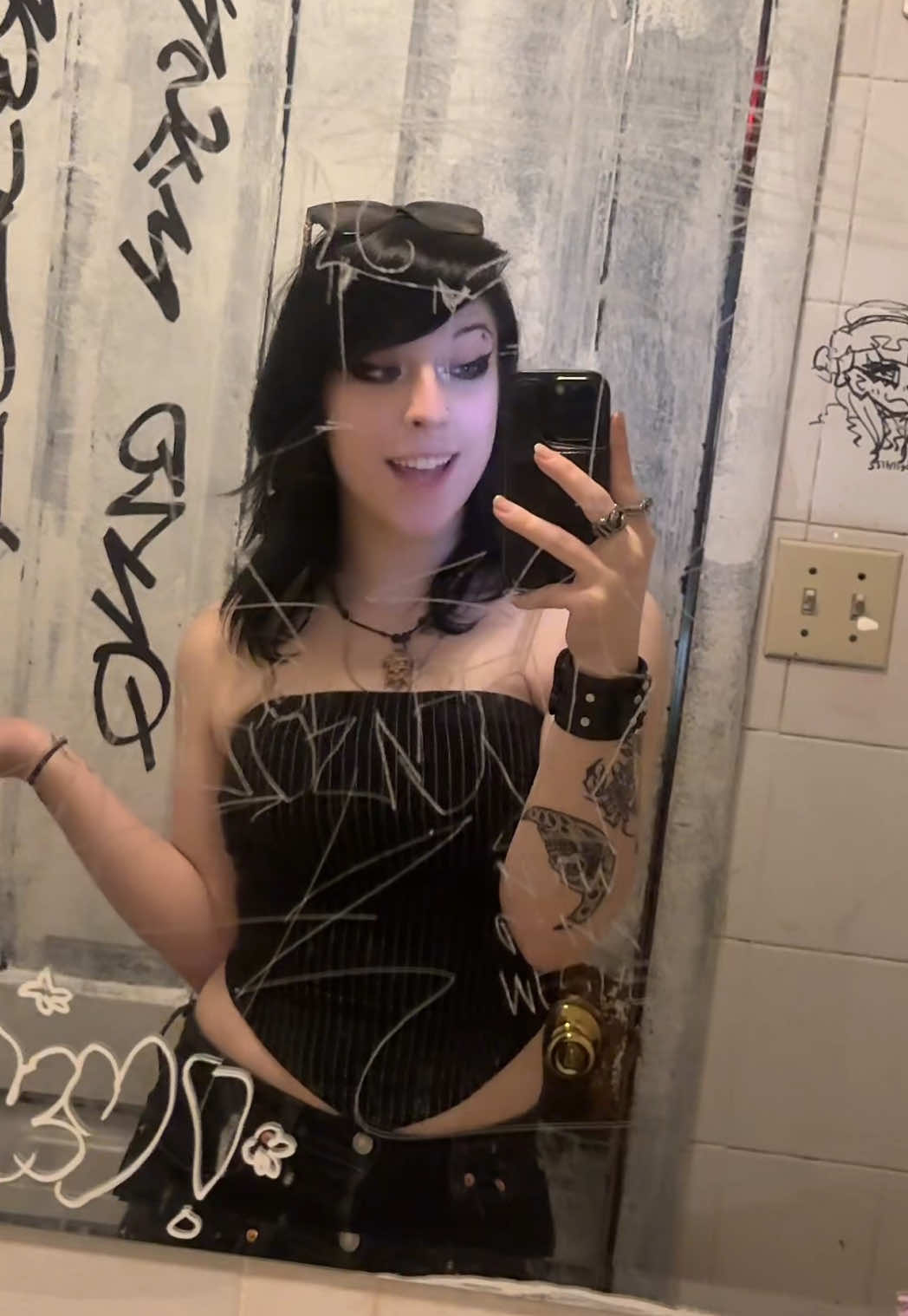 @z0mbi31uvr
