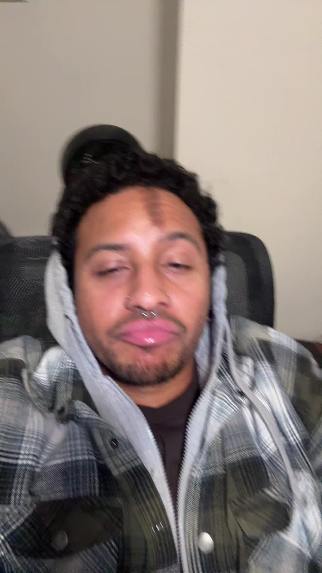 @normalguy20_