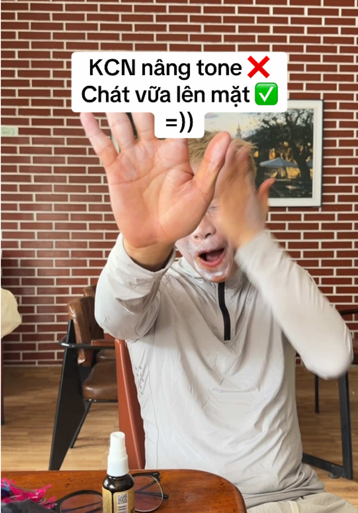 @C&ocirc; Học Chăm Da