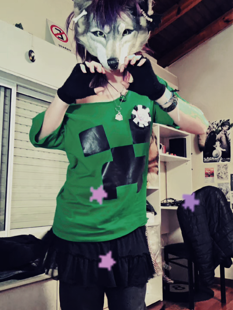@🌈 Lexiii >.< 🦴