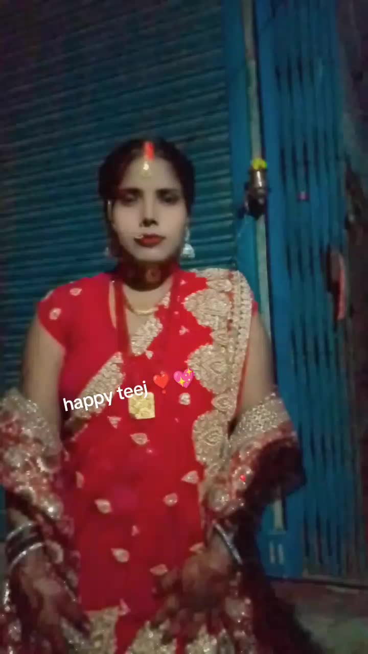 @Ritika Chauhan ♥๏ธ๐นโฃ๏ธS+Rโฃ๏ธ