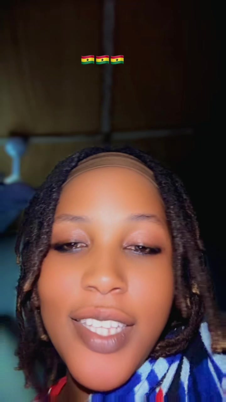 @𝓝𝓸 𝓸𝓷𝓮 𝓬𝓪𝓻𝓮𝓼😩