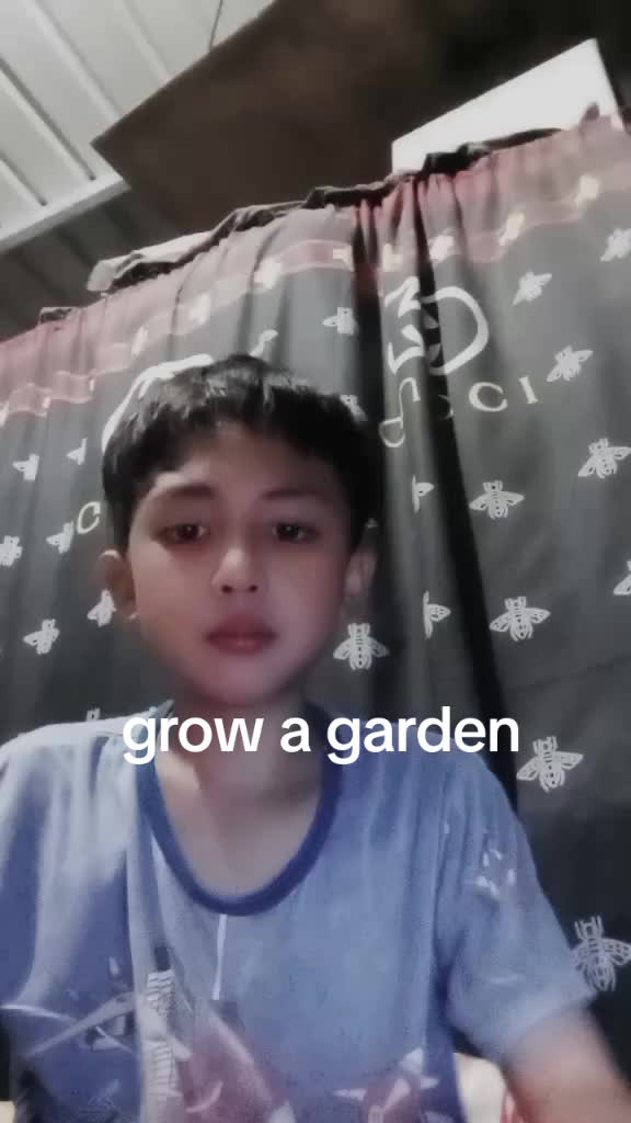 @James๐