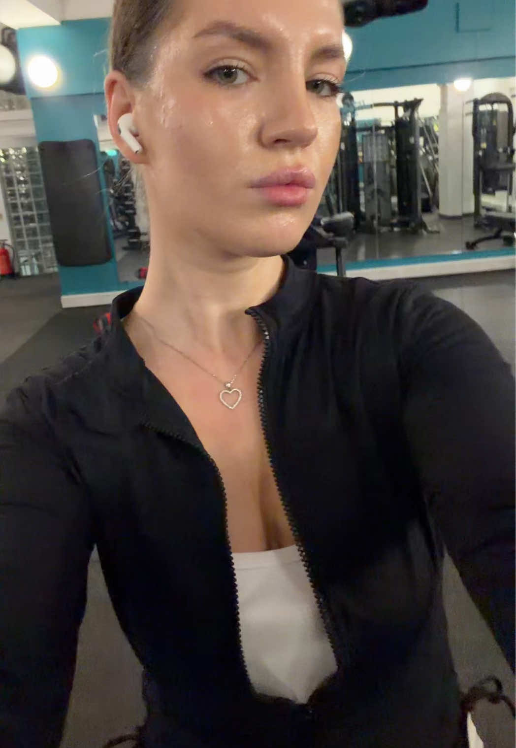 @Настильда