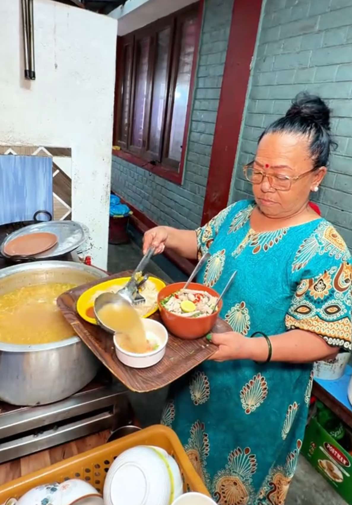 @Mr. Foodie NEPAL