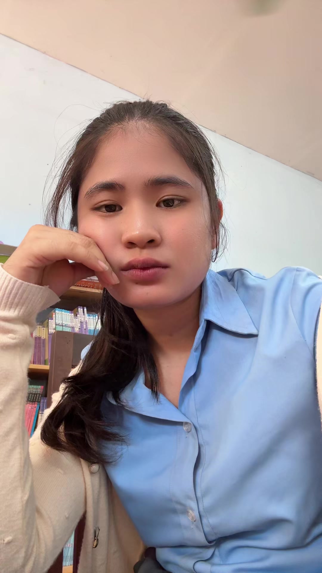 @Yat<3