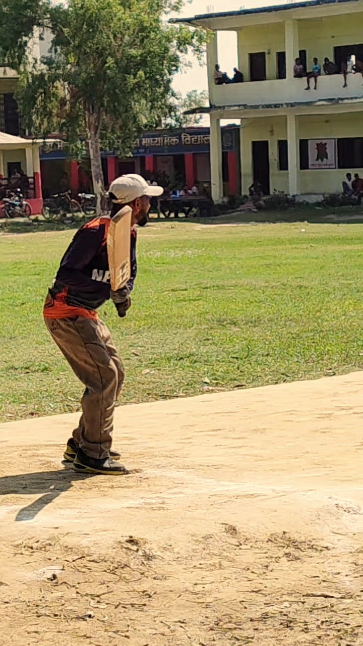@RAMJI ADHIKARI🏏❣️