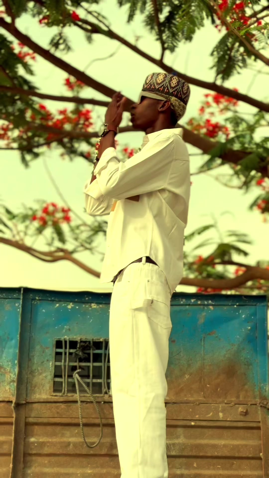 @Ngulde Sarkin Hoto🌏🦍