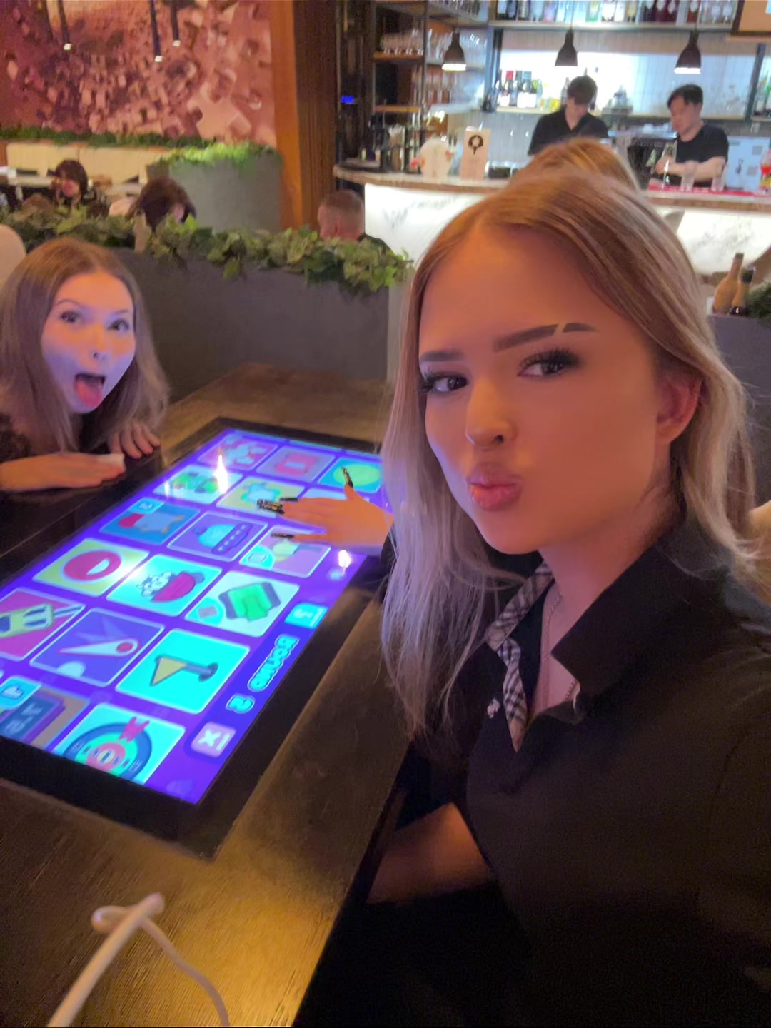 @$hainova